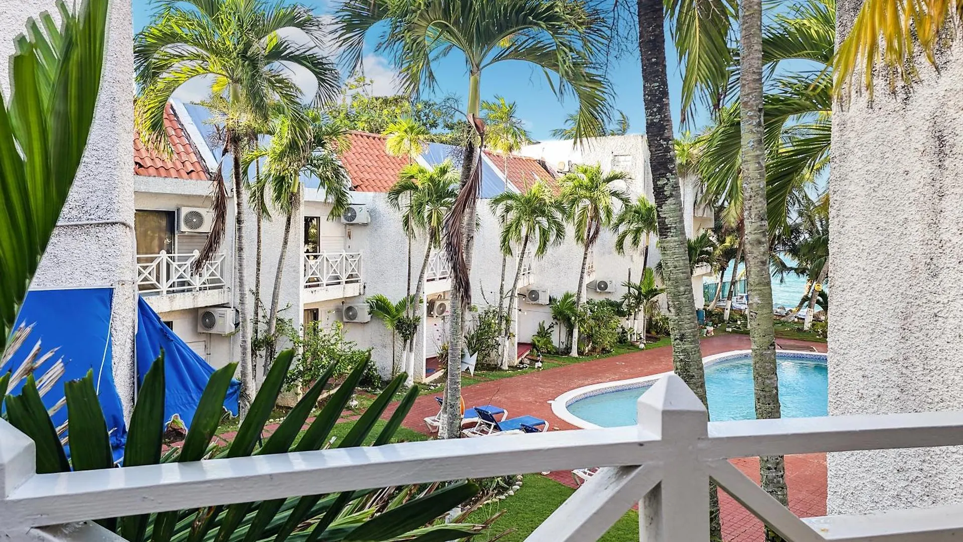 Chrisanns Paradise Suite By The Ocean - Apt#9 Ocho Rios Jamaica